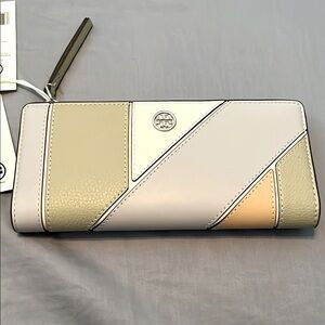 Tory Burch Women's Multicolor Wallet